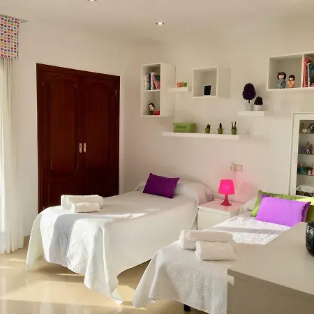 Сasa de vacaciones Casa Con Piscina Junto Al Mar Oia