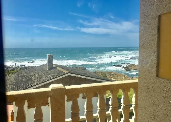 Semesterbostad Casa Con Piscina Junto Al Mar *